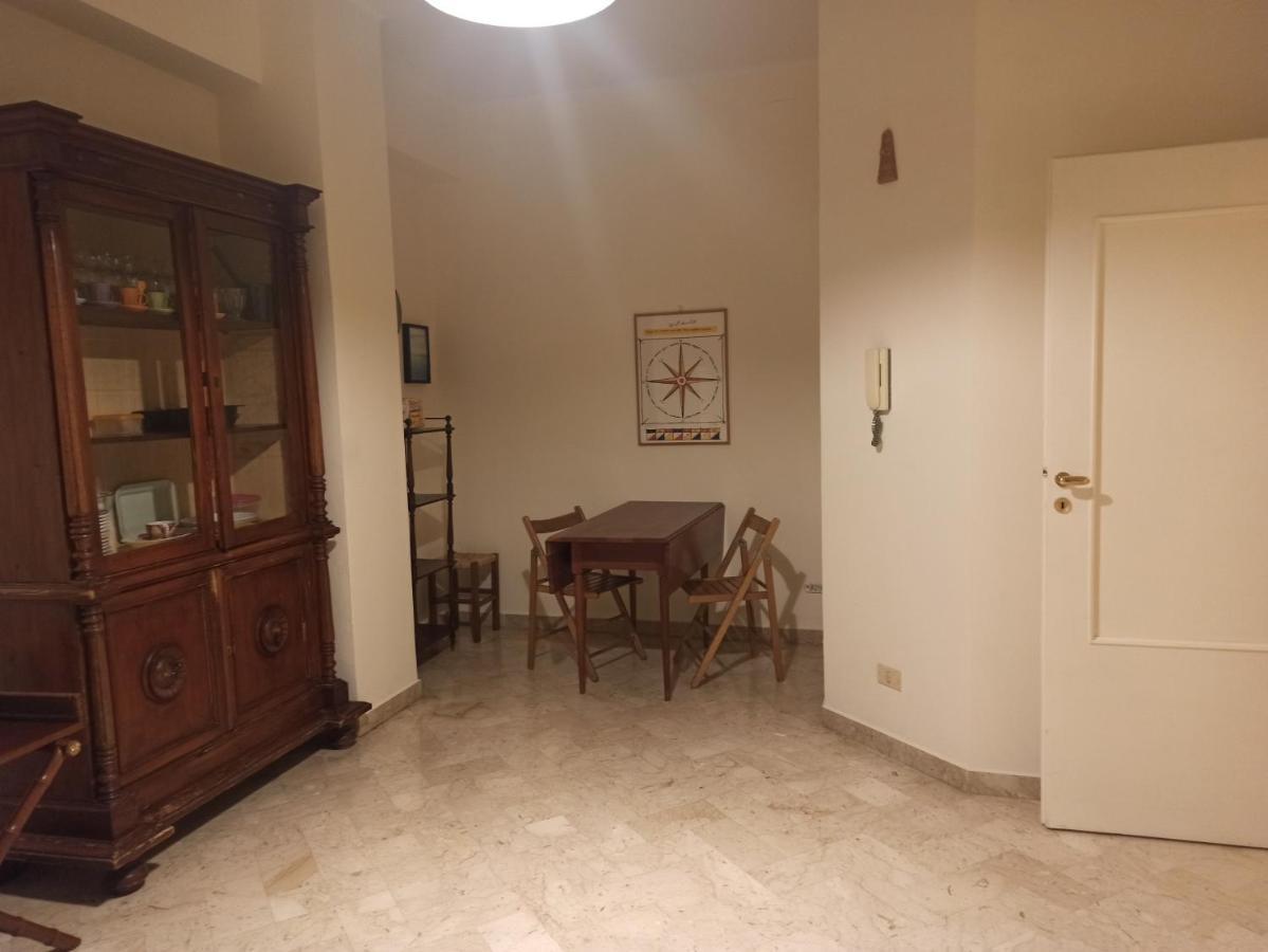 Piccinni House バーリ エクステリア 写真