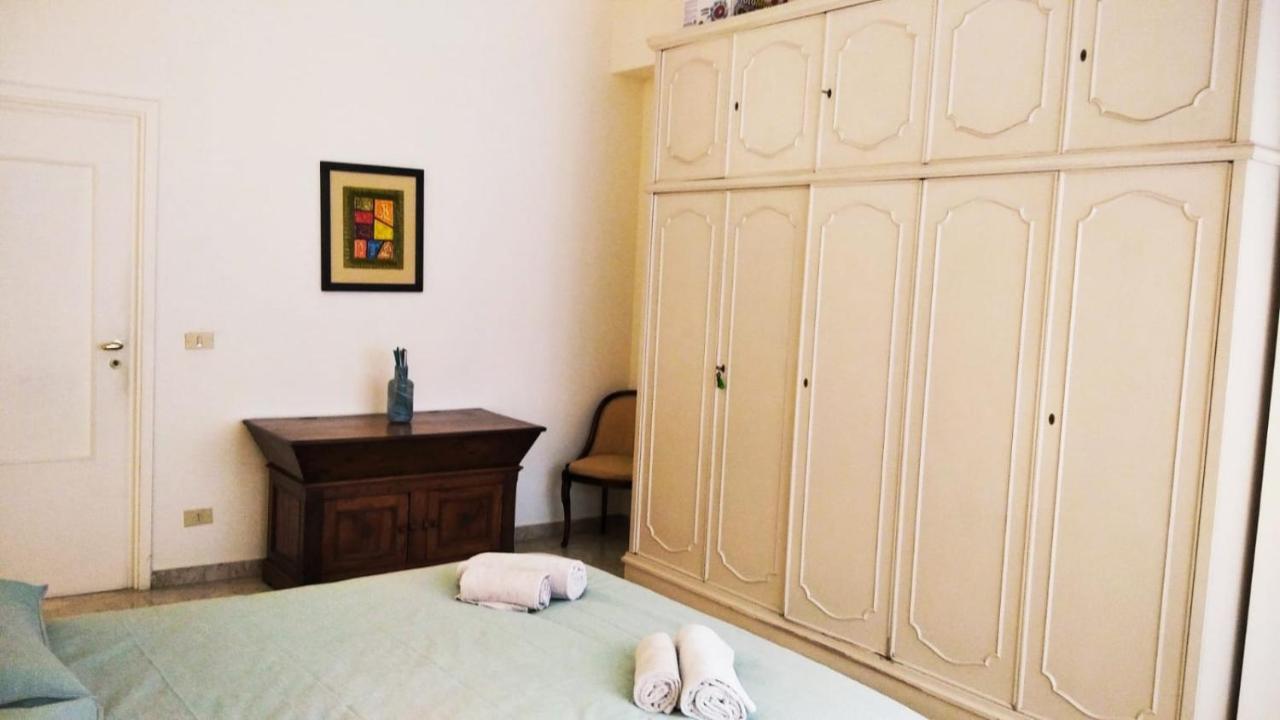 Piccinni House バーリ エクステリア 写真